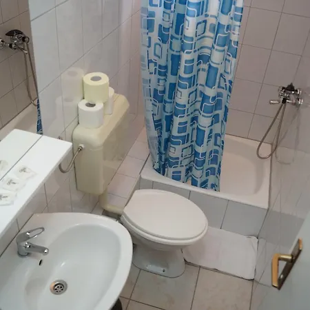 Apartmán Marija With Private Parking Makarská
