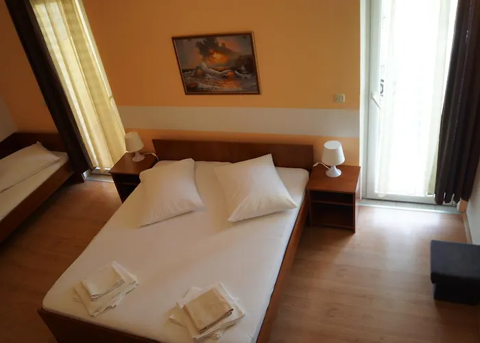 Marija With Private Parking 마카르스카