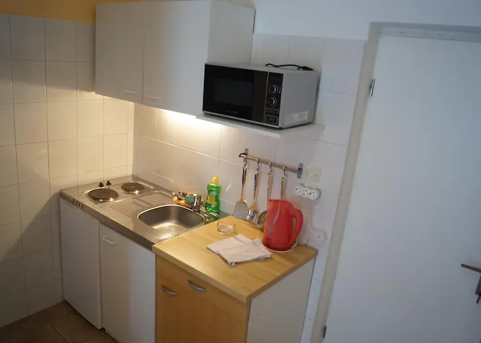 Marija With Private Parking 마카르스카