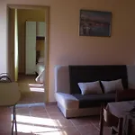 Marija With Private Parking Apartman
