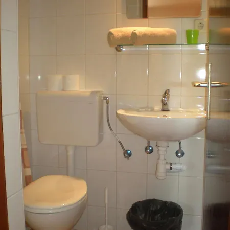 Marija With Private Parking *