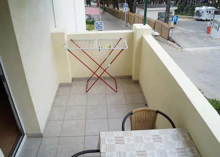 Marija With Private Parking Apartman